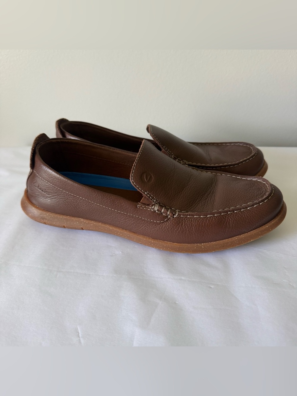 CLARKS Size 9.5 Men’s Leather Light Brown Flexway Step Loafer Shoes